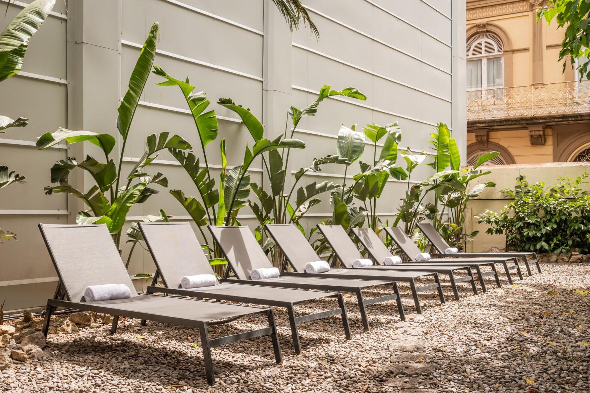 Hotel Medium Romantic Sitges Exteriér fotografie